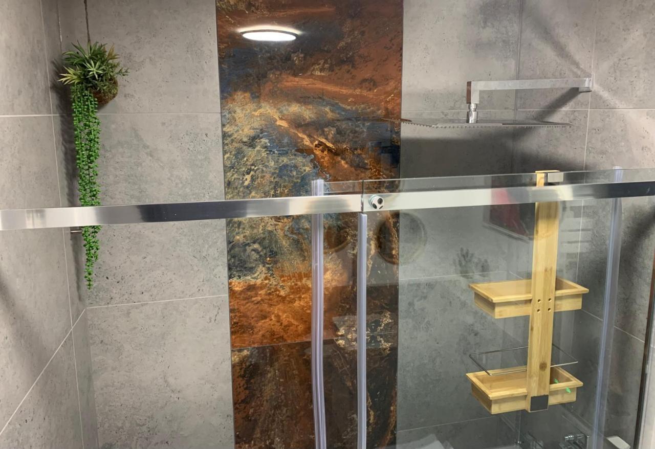 Metro Trocka Apartment Warsawa Bagian luar foto