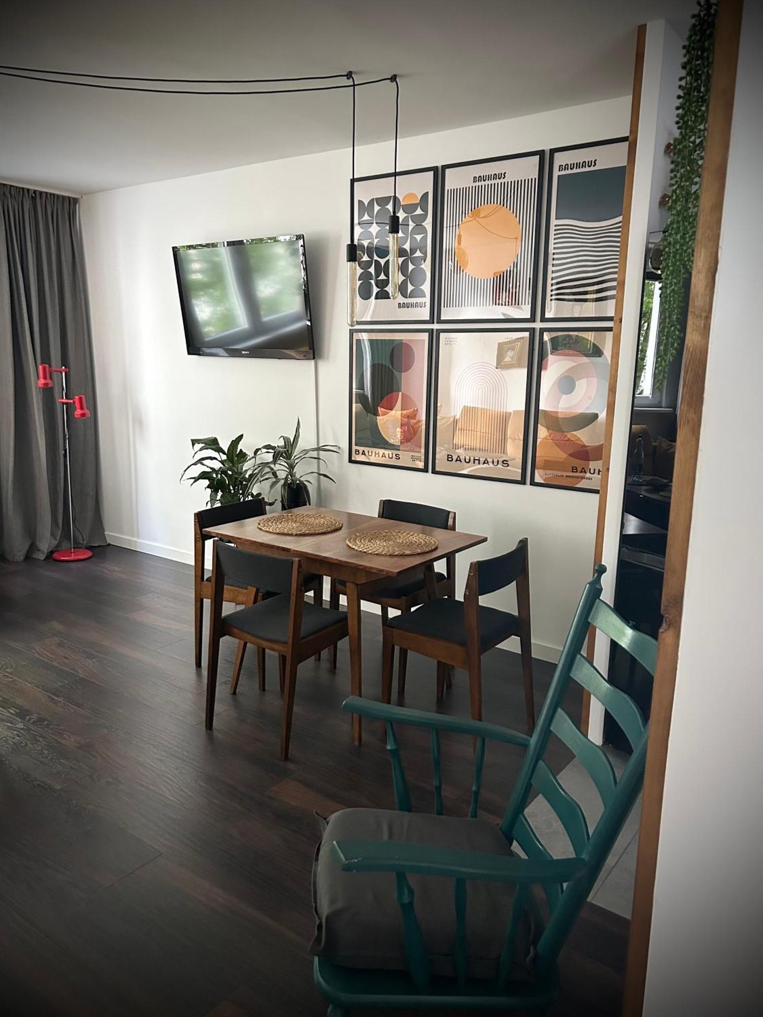 Metro Trocka Apartment Warsawa Bagian luar foto
